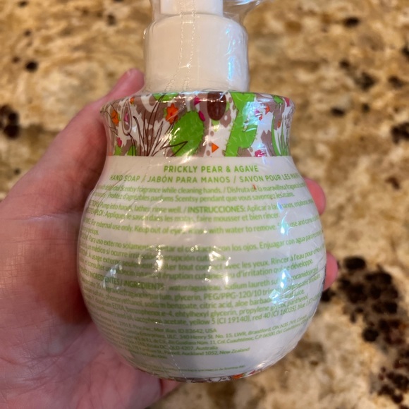 Scentsy Prickly Pear and Agave Hand Soap BNSIP - Picture 2 of 4
